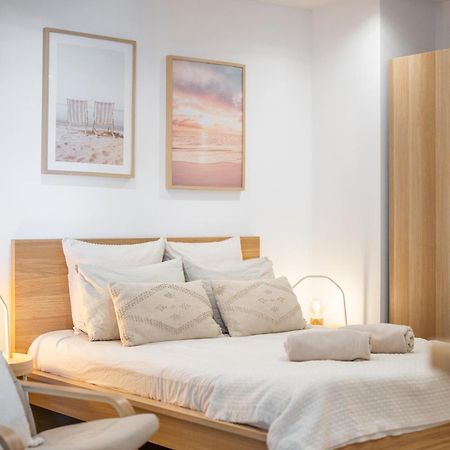 Appartement Bord De Mer « La Petite Ma-Line » Cagnes-sur-Mer Eksteriør billede