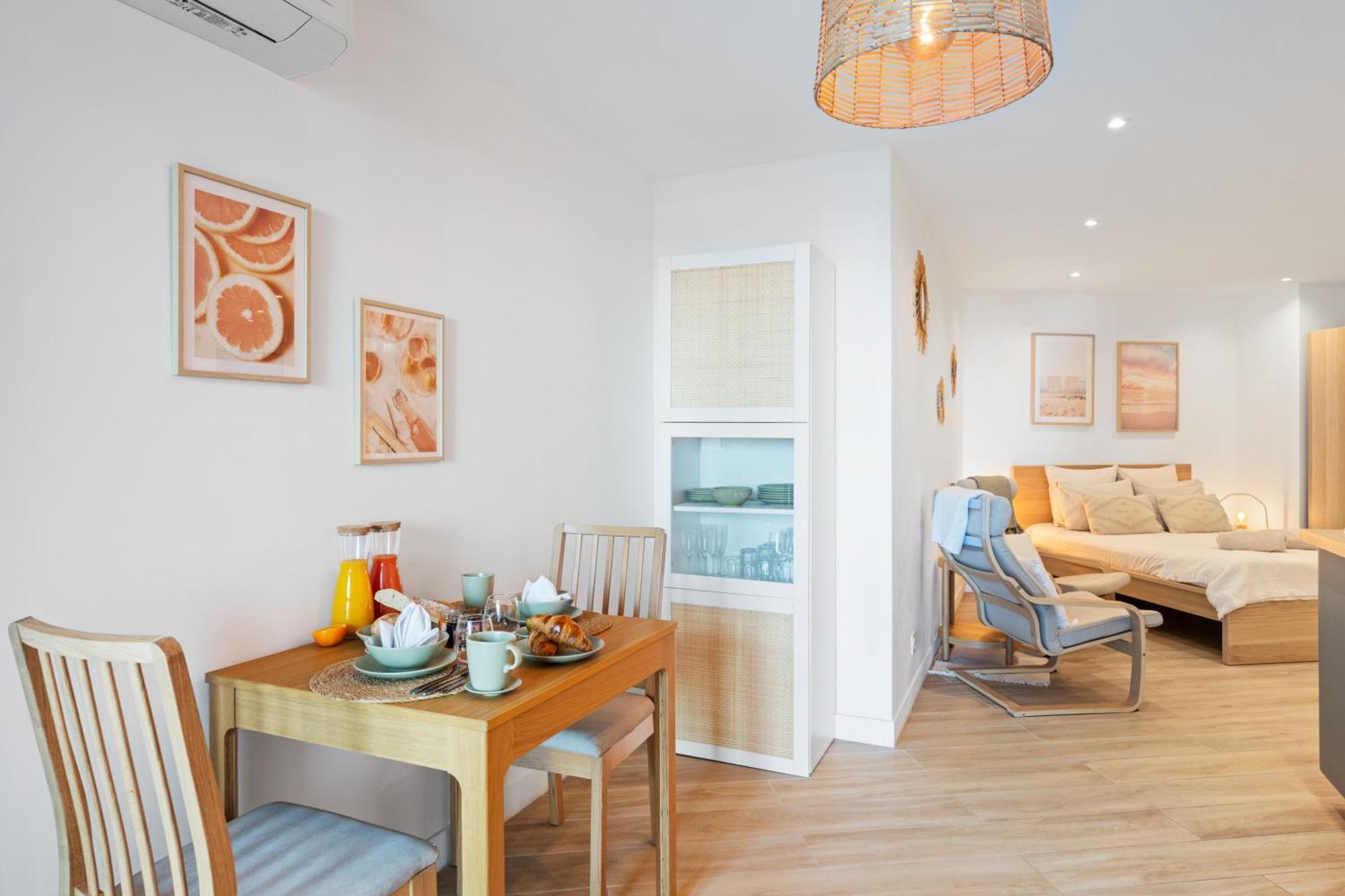Appartement Bord De Mer « La Petite Ma-Line » Cagnes-sur-Mer Eksteriør billede